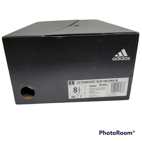 ADIDAS Ultraboost Slip-on‎ Size 8.5 - Picture 2 of 9